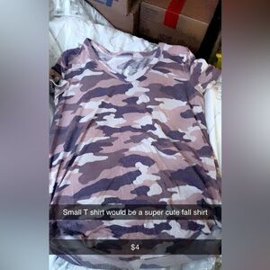 T-shirt